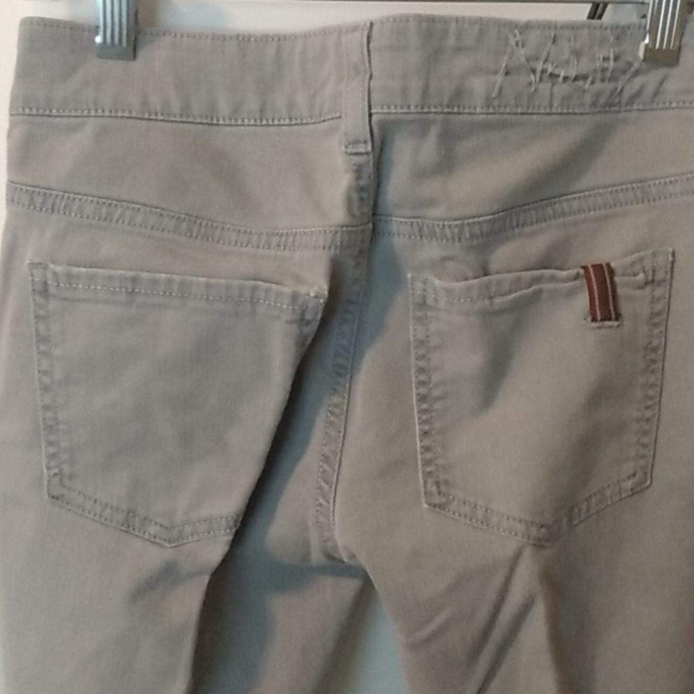 Jeans - Picture 3 of 3